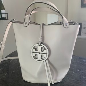 COPY - Tory Burch bucket bag